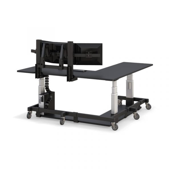 Ergonomic Standing PACS System for Radiologist