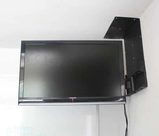772263 tv monitor wall mount